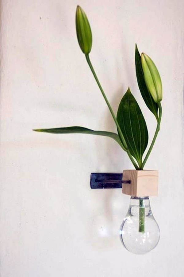 DIY decoration from bulbs - 120 craft ideas for old light bulbs DIY decoration from bulbs - 120 craft ideas for old light bulbs