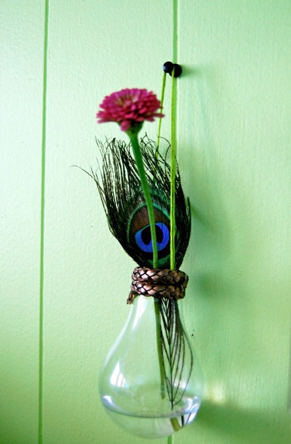 Diy Decoration From Bulbs 120 Craft Ideas For Old Light Bulbs