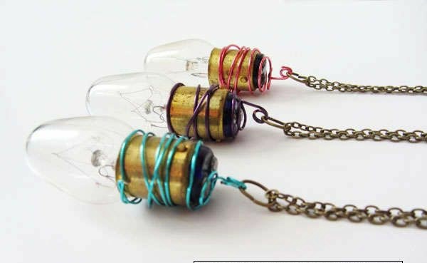DIY decoration from bulbs - 120 craft ideas for old light bulbs DIY decoration from bulbs - 120 craft ideas for old light bulbs