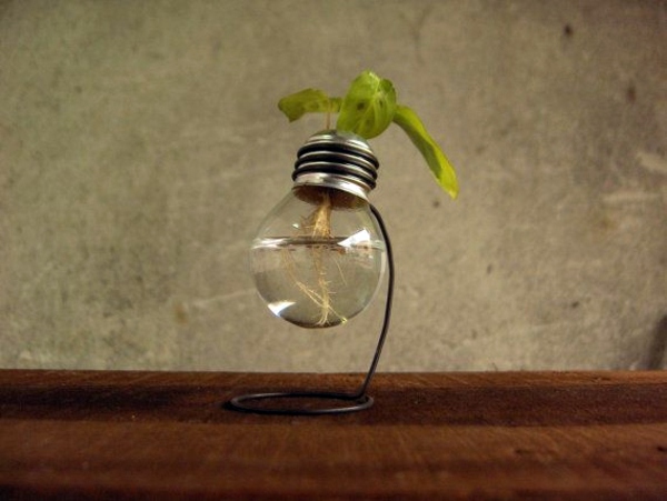 DIY decoration from bulbs - 120 craft ideas for old light bulbs DIY decoration from bulbs - 120 craft ideas for old light bulbs