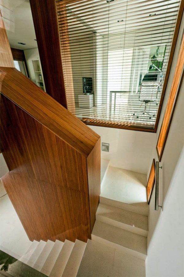 Modern wooden residence located in Spain Modern wooden residence located in Spain