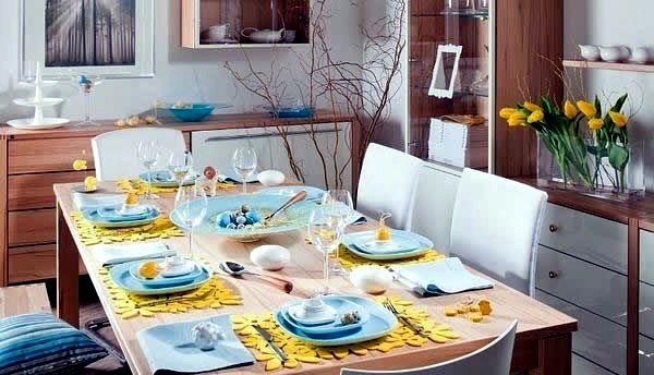 Colorful table decoration for Easter