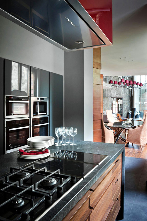 Designer home with indoor pool and luxurious furnishings Designer home with indoor pool and luxurious furnishings