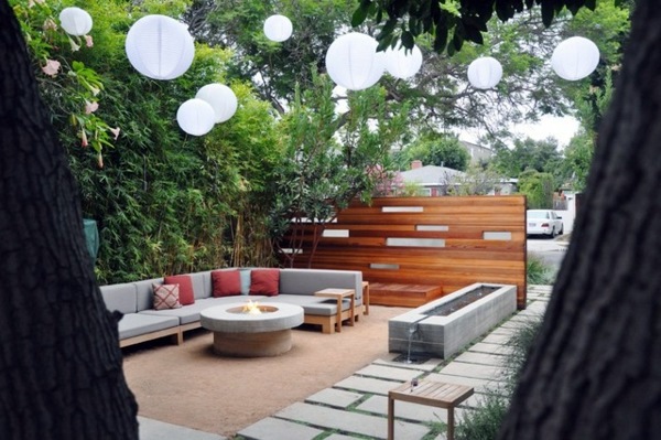 A magical setting with lanterns - a touch of the Far East