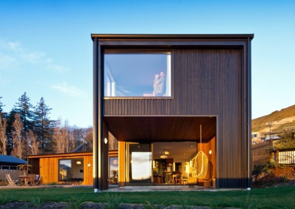 Comfortable interior design and picturesque scenery - the Nelson House in New Zealand