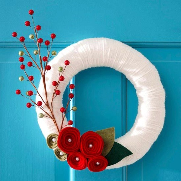 The entrance decorate - prepare the feasts thrilled