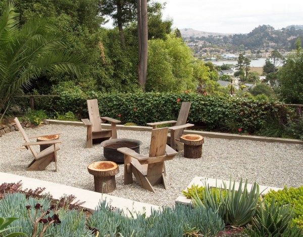 Refuges in the Garden Lounge - the pleasures of summer