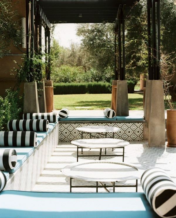 Refuges in the Garden Lounge - the pleasures of summer