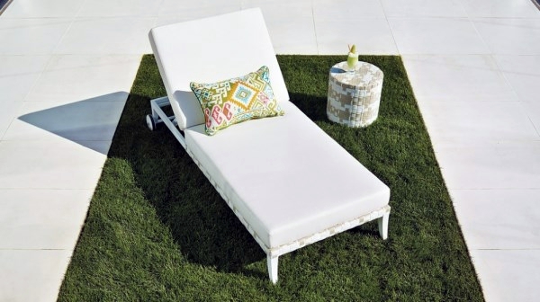Refuges in the Garden Lounge - the pleasures of summer