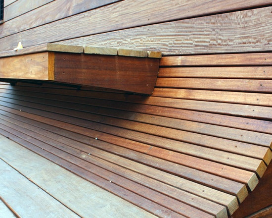 Garden design examples - a watchable yard in Menlo Park, California