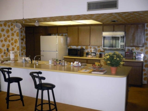 20 creative ideas for wallpaper in the kitchen area