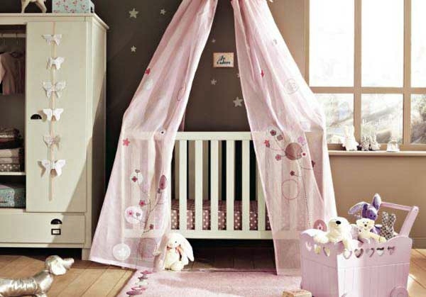 20 playful children, the act inspiring