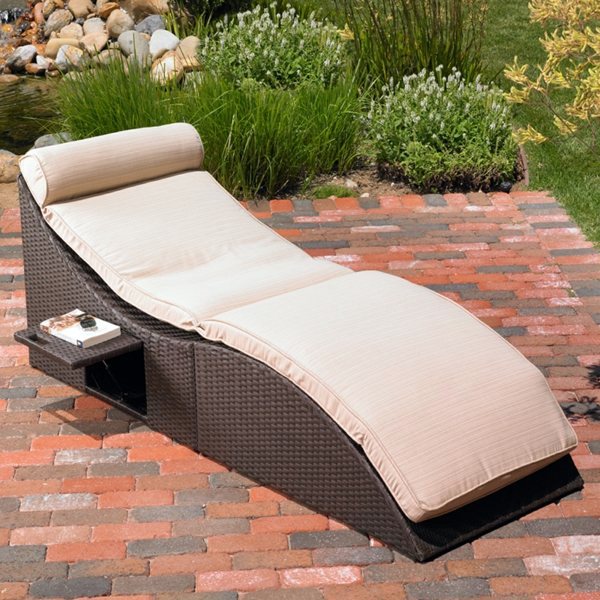 21 designers, trendy loungers in the garden - Elegance and Luxury
