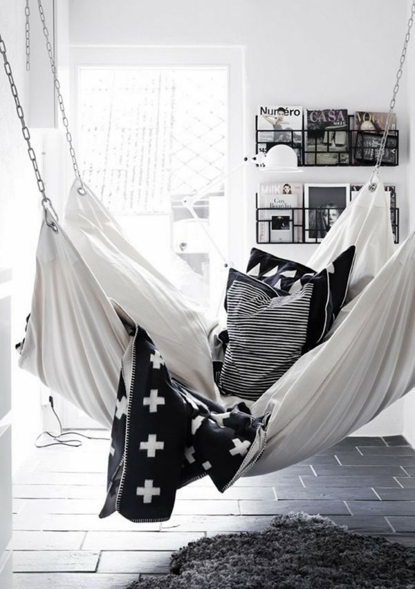 Hammock hang - spice up the interior design Hammock hang - spice up the interior design