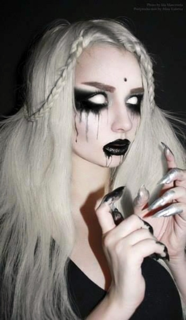 Halloween Costumes - unusual ideas and tips