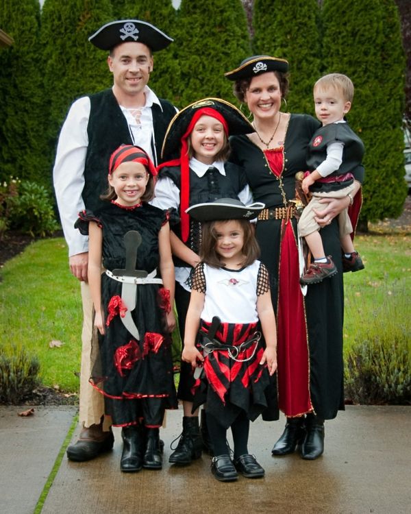 Halloween Costumes - unusual ideas and tips