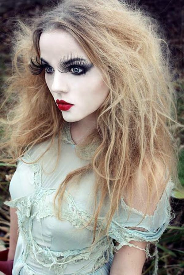 Halloween Costumes - unusual ideas and tips