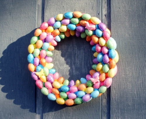 Tinker great blue Easter wreath itself
