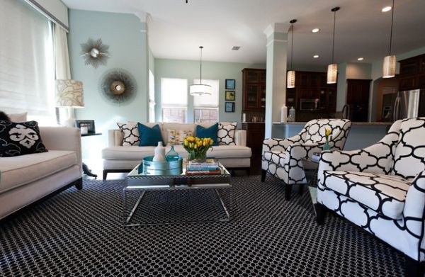 Set fresh accents - sofas and cushions in cool, modern style