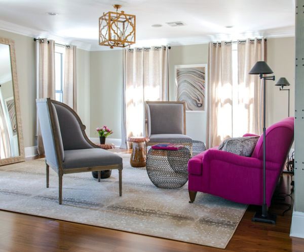 Set fresh accents - sofas and cushions in cool, modern style