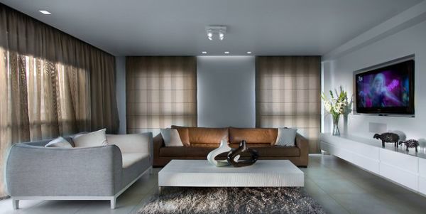 Set fresh accents - sofas and cushions in cool, modern style