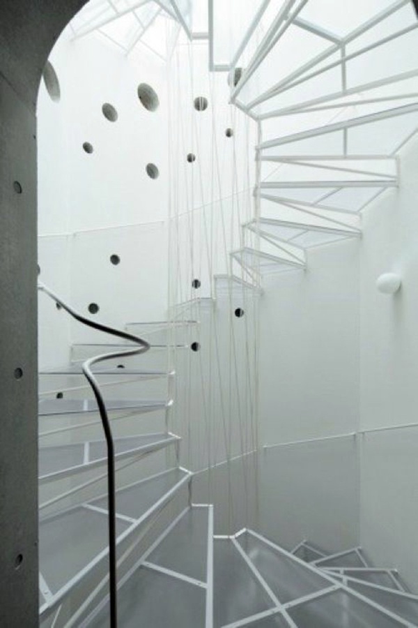 101 modern stairs appear as an eye-catcher in your home