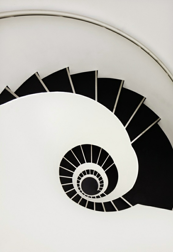 101 modern stairs appear as an eye-catcher in your home