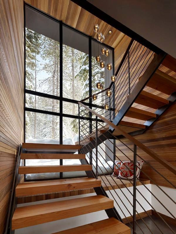 101 modern stairs appear as an eye-catcher in your home