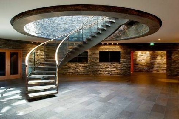 101 modern stairs appear as an eye-catcher in your home