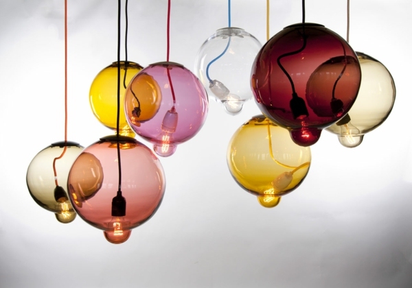 Lampen - Meltdown ball lamp stained glass by Johan Lindstén Lampen - Meltdown ball lamp stained glass by Johan Lindstén