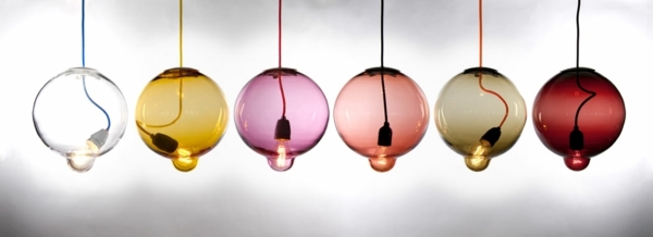 Meltdown ball lamp stained glass by Johan Lindstén Meltdown ball lamp stained glass by Johan Lindstén