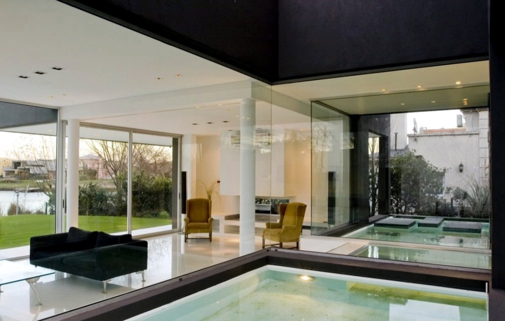 A Black Modern House A Black Modern House