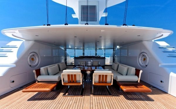 The exclusive luxury yachts of the Interior