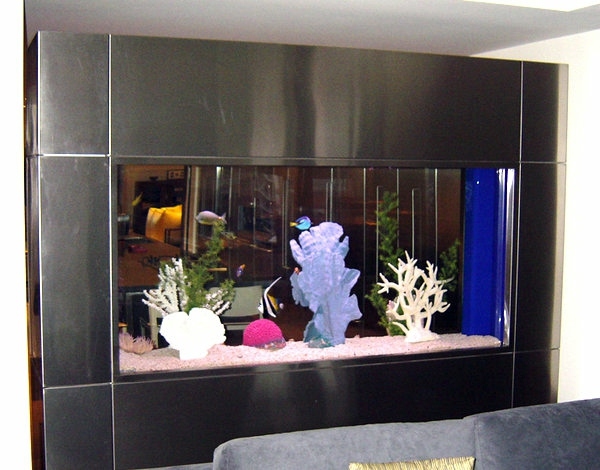Aquarium at work - soothing and beautiful decoration
