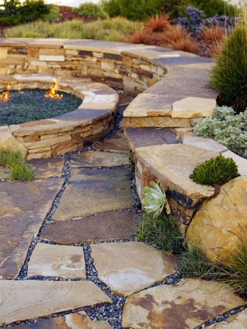 Stone slabs in the garden – useful advice for the design in the