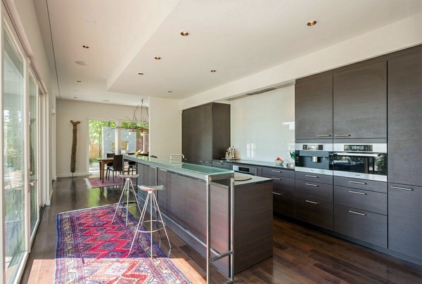 Modern architecture and environmentally friendly design - a house in Atlanta, you should see