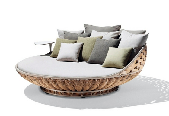 Designer balcony furniture - 10 stylish ideas for garden equipment