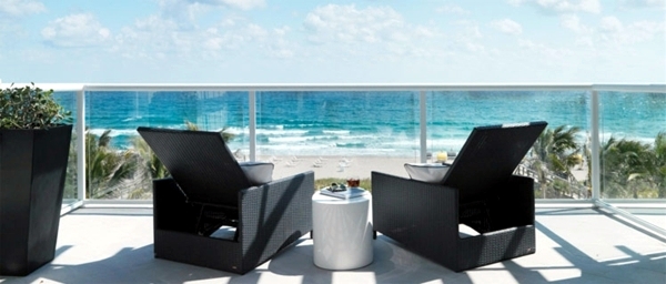 Balcony Lounger ideas - make cozy recreation area Balcony Lounger ideas - make cozy recreation area