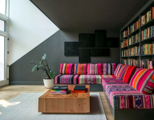 Cool wall design with colors
