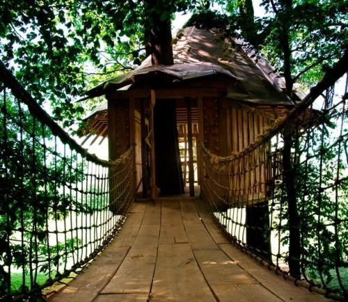 Children's playhouses in the backyard - 12 gorgeous castles for your little ones