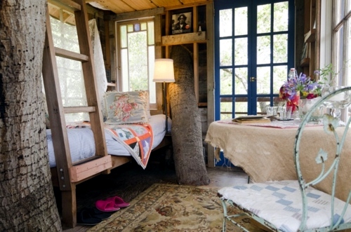Children's playhouses in the backyard - 12 gorgeous castles for your little ones