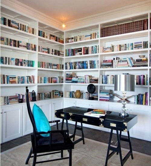 Clever workplace design with more storage space Clever workplace design with more storage space