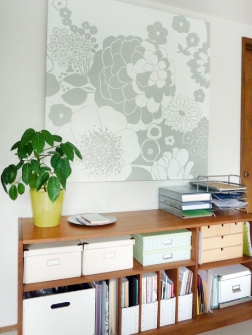 Clever workplace design with more storage space Clever workplace design with more storage space