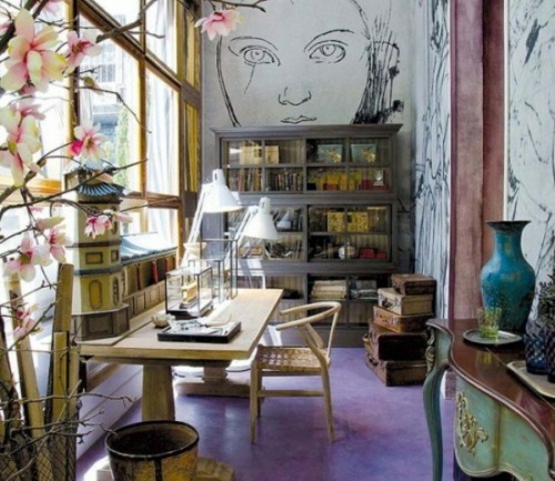 Clever workplace design with more storage space Clever workplace design with more storage space