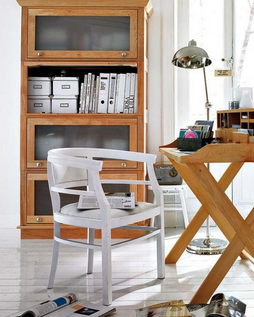 Clever workplace design with more storage space Clever workplace design with more storage space
