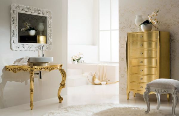 Golden accents: Modern interior with golden luster