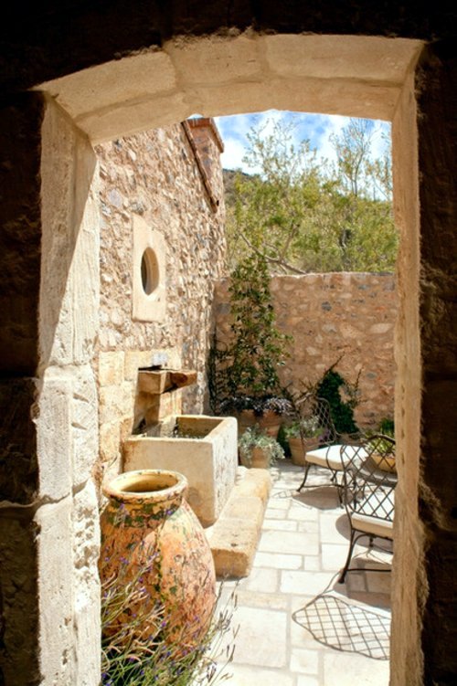 12 interior design Italian style - the flair of the Italian house