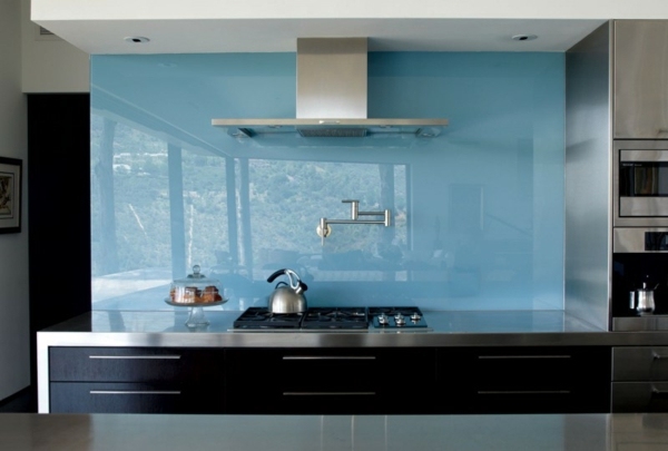 Mandeville Canyon Residence by Griffin Enright Architects