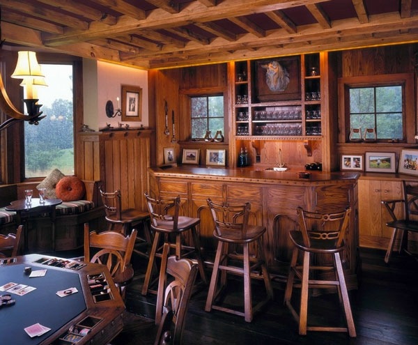 Dice table and room for a filled with House of Pleasure