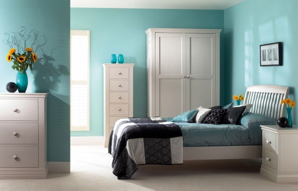 Turquoise interior design - refined and stylish